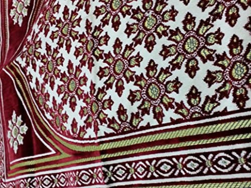 Deluxe Quality prayer mat with Cutwork