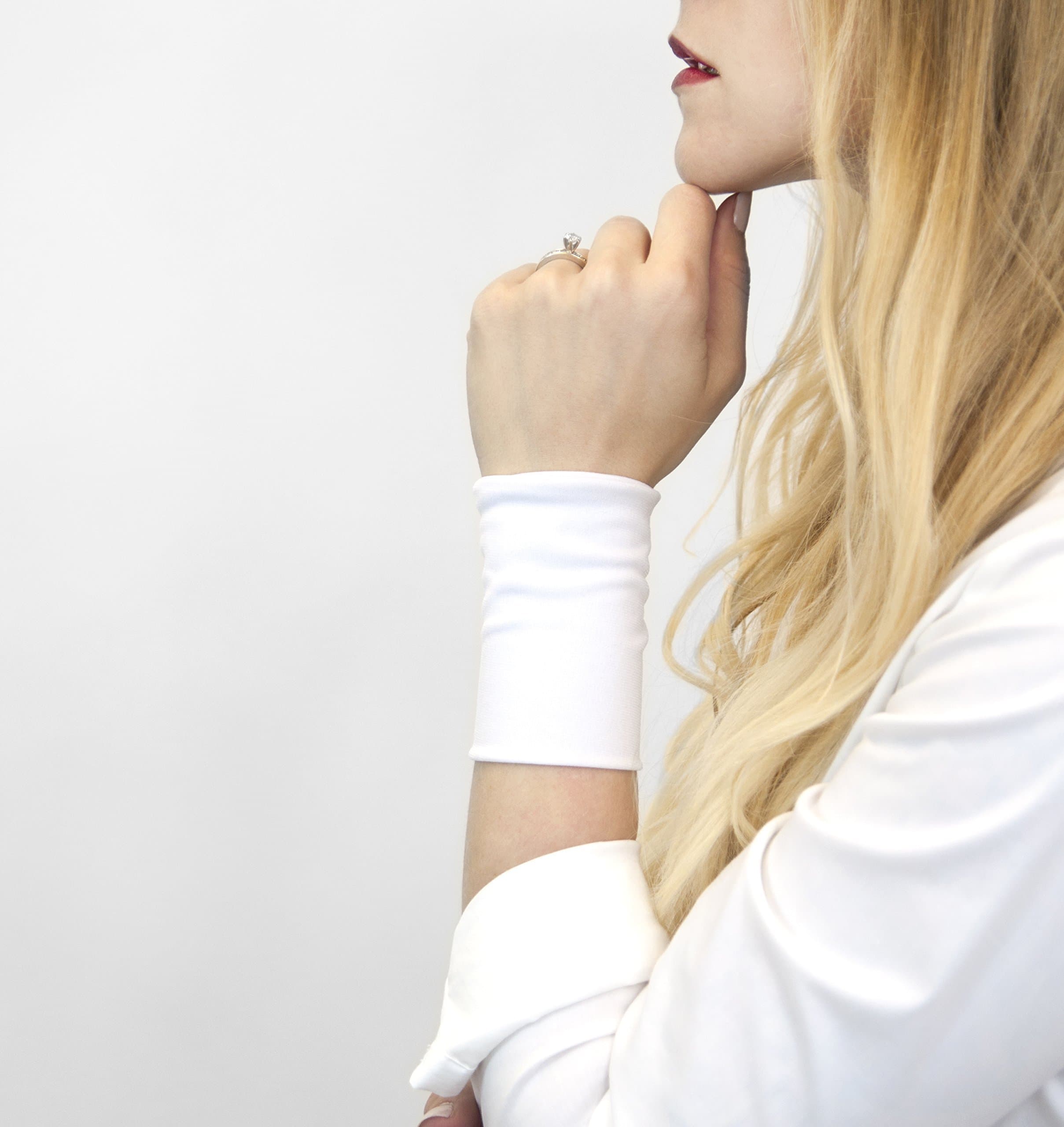 Stretch Fabric Wrist Cuff Bracelet (White)