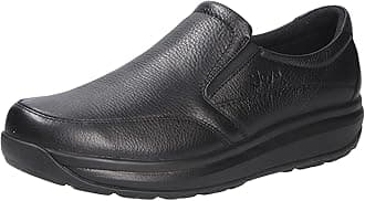 Traveler II (Black II, fraction_45_and_2_thirds)