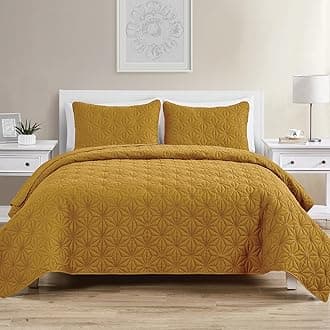 VCNY Home Quilt Set-Ultra Soft, Wrinkle Resistant & Reversible Bedding Breathable and Lightweight for Hot Sleepers, King, Gold